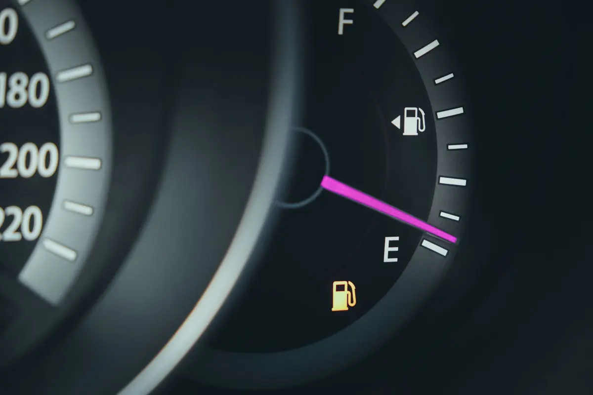 Pokazatelj stanja goriva u automobilu